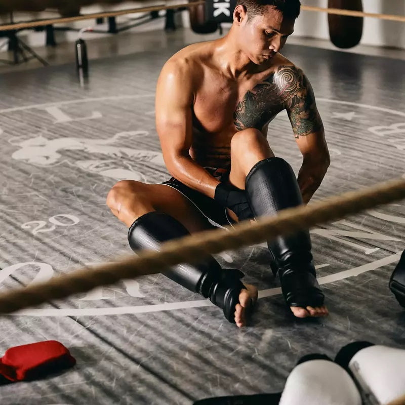 Caneleiras e proteções de tíbia para Kickboxing e Muay Thai