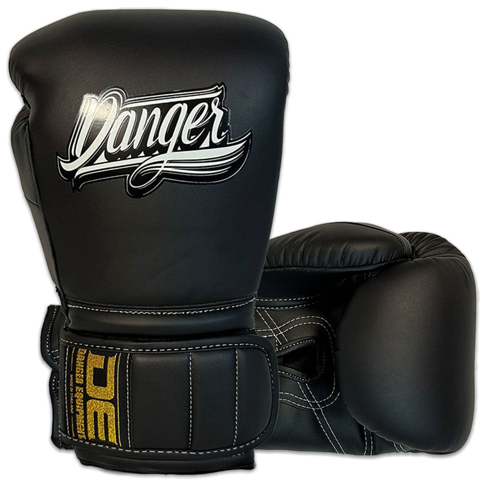 Luvas de Boxe, Kickboxing e Muay Thai da Danger Equipment. Estilo Mexicano, fabricadas em microfibra, durabilidade e conforto exemplares. Topo de gama.