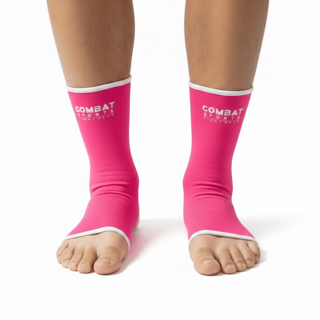 Pés elásticos Combatsports rosa para desportos de combate, vista de frente.
