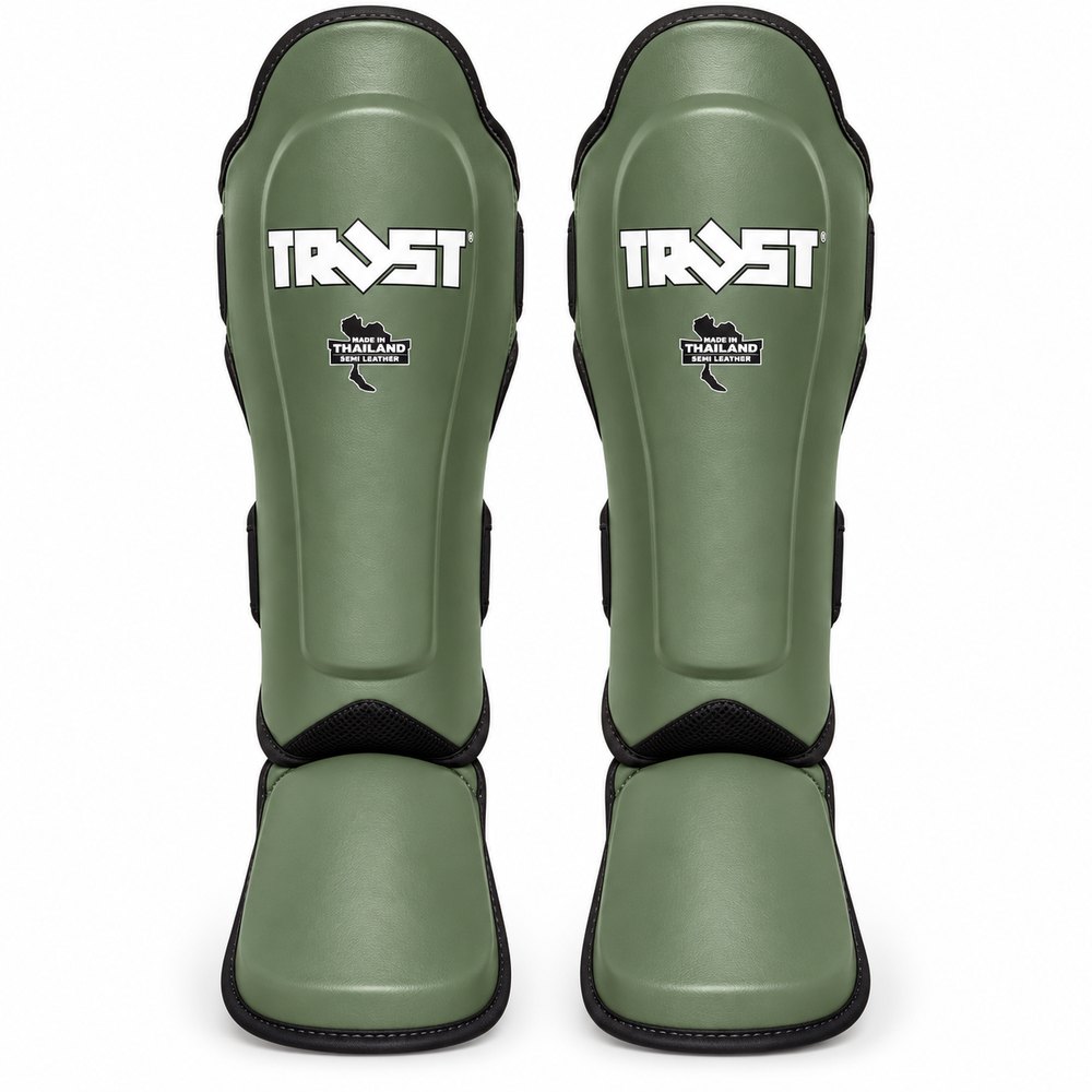 Par de caneleiras TRUST Verde Tropa para Kickboxing e Muay Thai, vista frontal