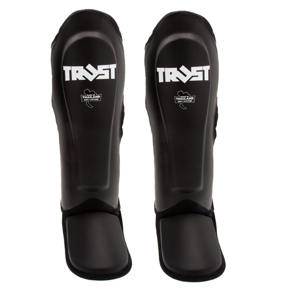 TRUST BL shin guards